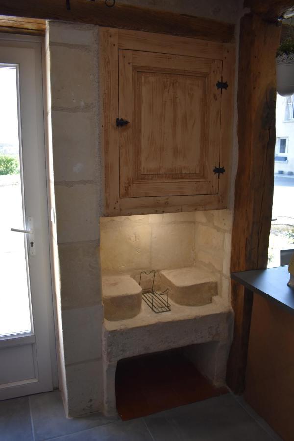Maison De Charme Ligueil Eksteriør billede